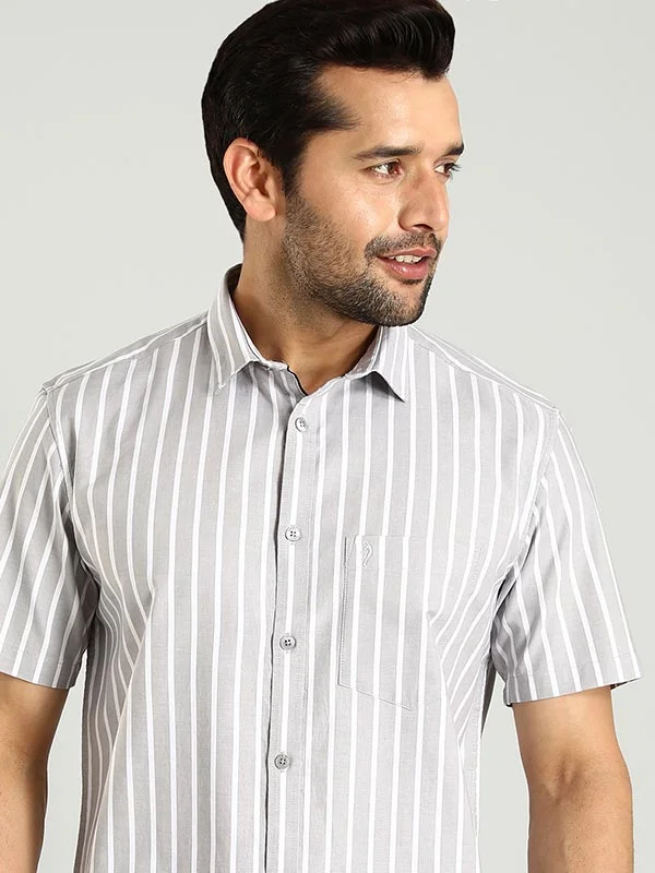 Men Striped Half Sleeve Cotton Shirt Bold Men's Statement