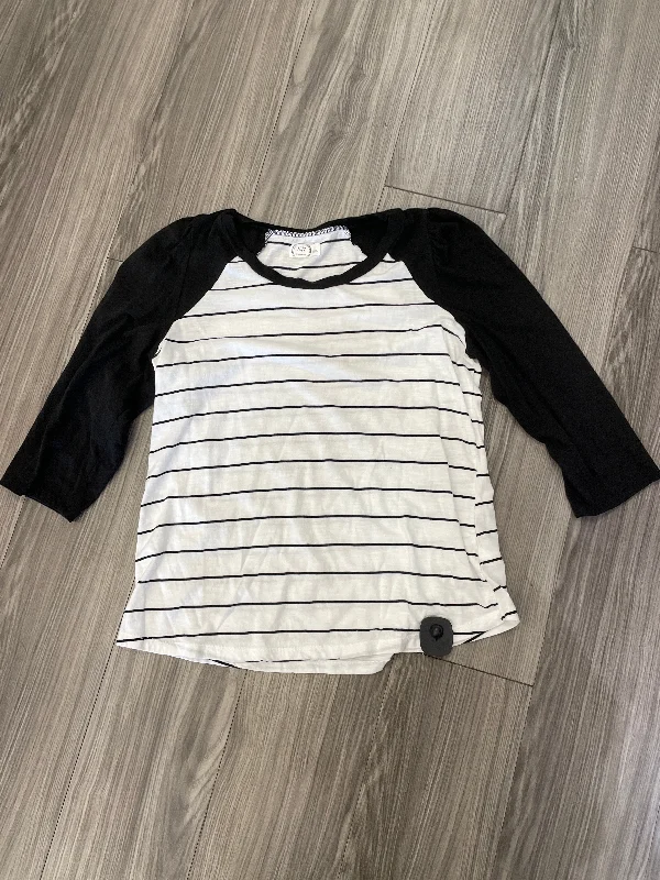 Striped Pattern Top 3/4 Sleeve Maurices, Size L Trendy Men's Bucket