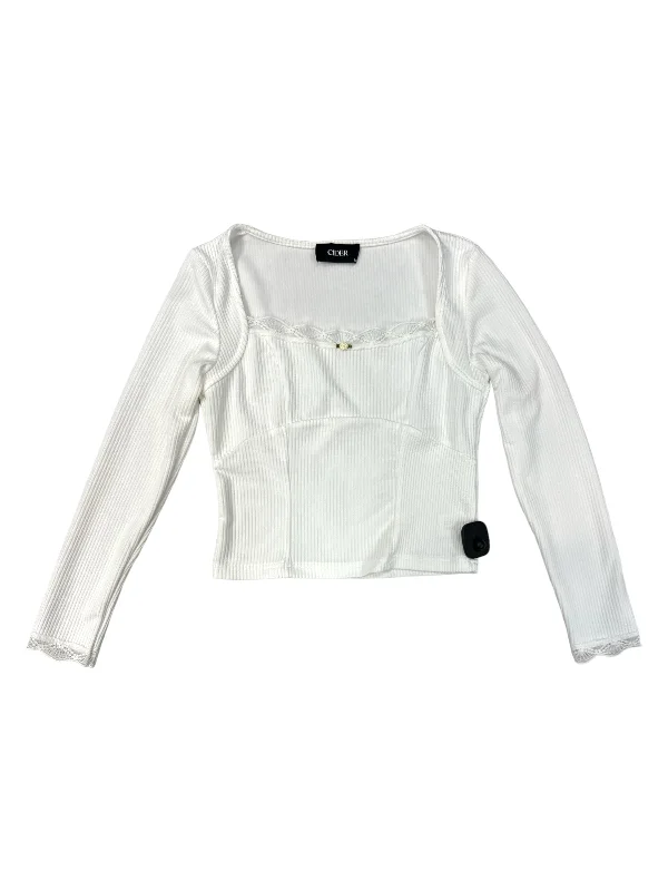 White Top Long Sleeve Clothes Mentor, Size M Sophisticated Men's 
